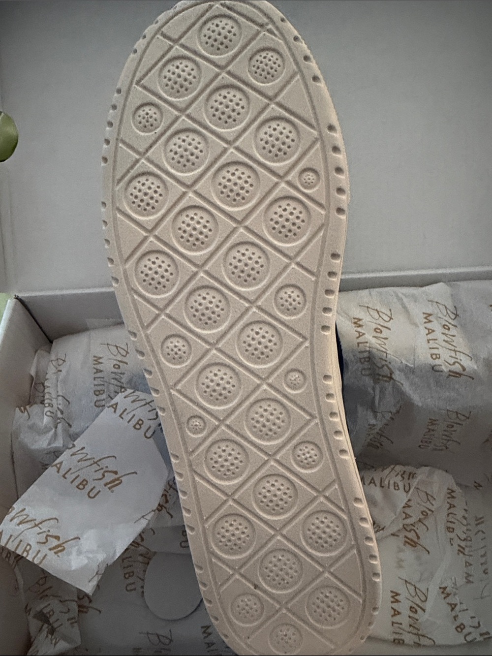 Blowfish Malibu Black Low-Top Canvas Sneaker - Picture 2 of 3